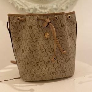 Dior bucket vintage cross body bag w/ mini pouch